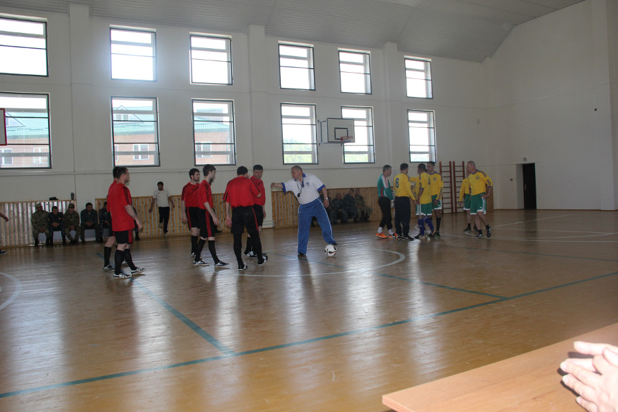 Кубок полицейского футбольного турнира  остался в МВД по Чечне.