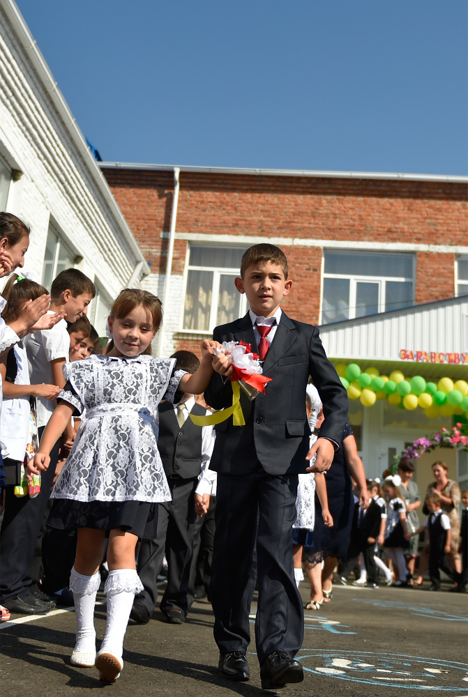 Вчера Глава Адыгеи принял участие в торжественном открытии дошкольных групп  на базе школы №9 аула Уляп Красногвардейского района