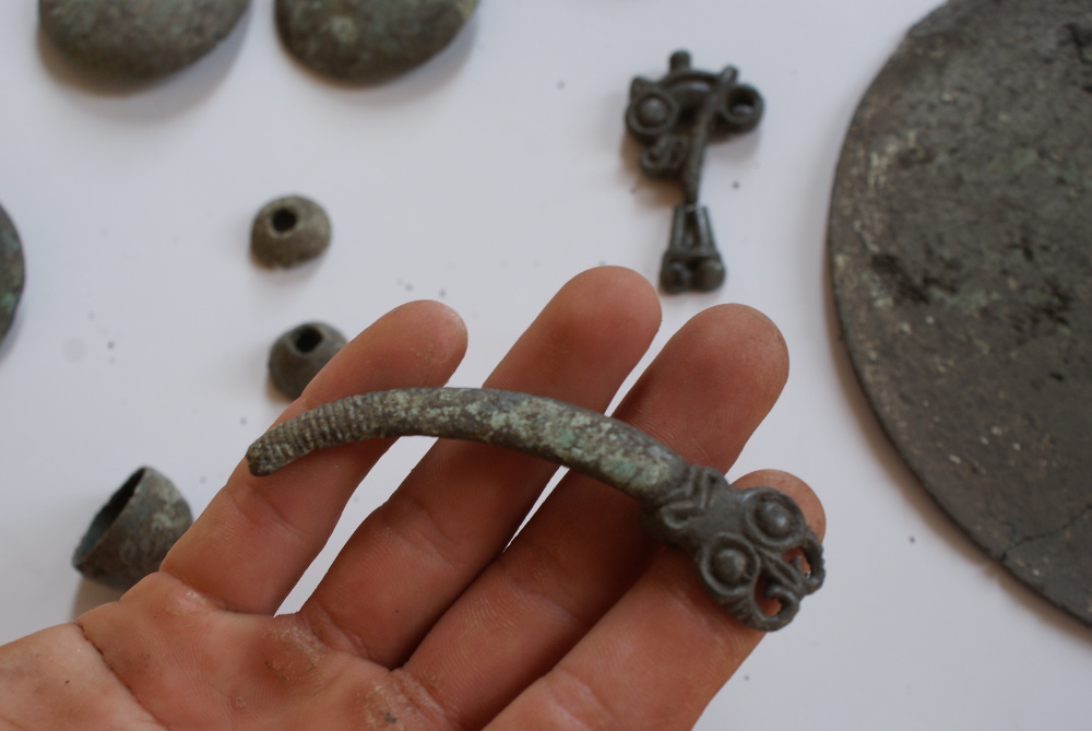 В Тахтамукайском районе завершаются раскопки археологических объектов эпохи ранней бронзы