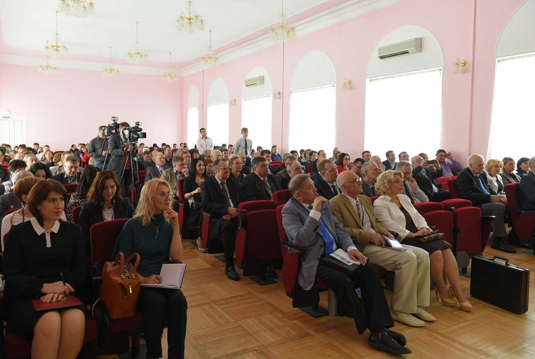 Ученые из более чем 30 вузов России и СНГ обсудили  в Адыгее перспективы развития образования 