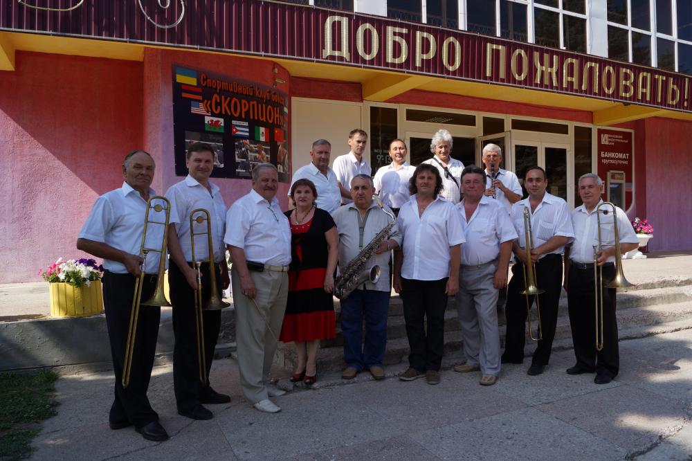 Единственный джаз-оркестр в Адыгее — ровесник республики