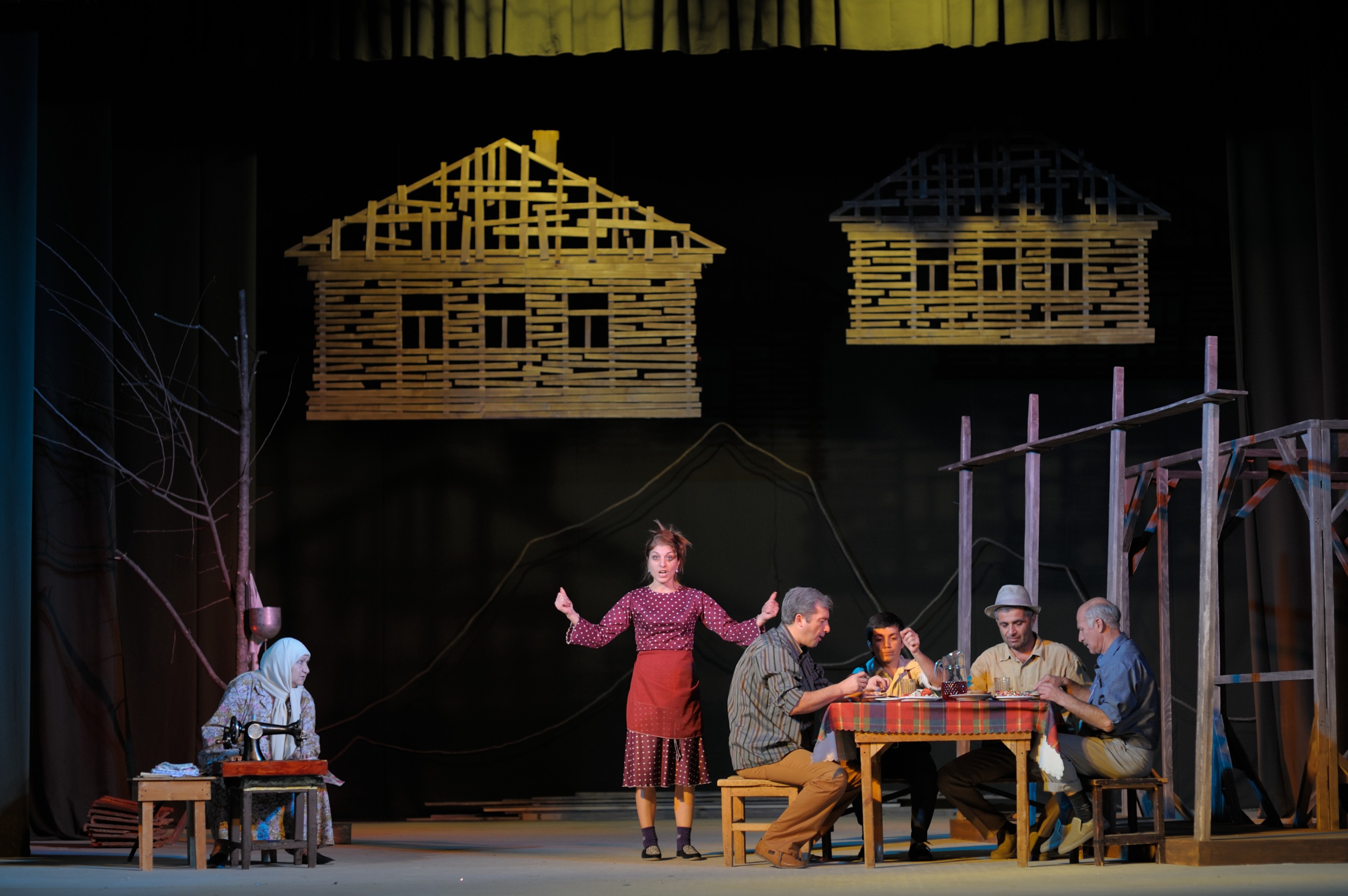 Национальный театр Адыгеи им.И.С.Цея открывает юбилейный 80-й творческий сезон