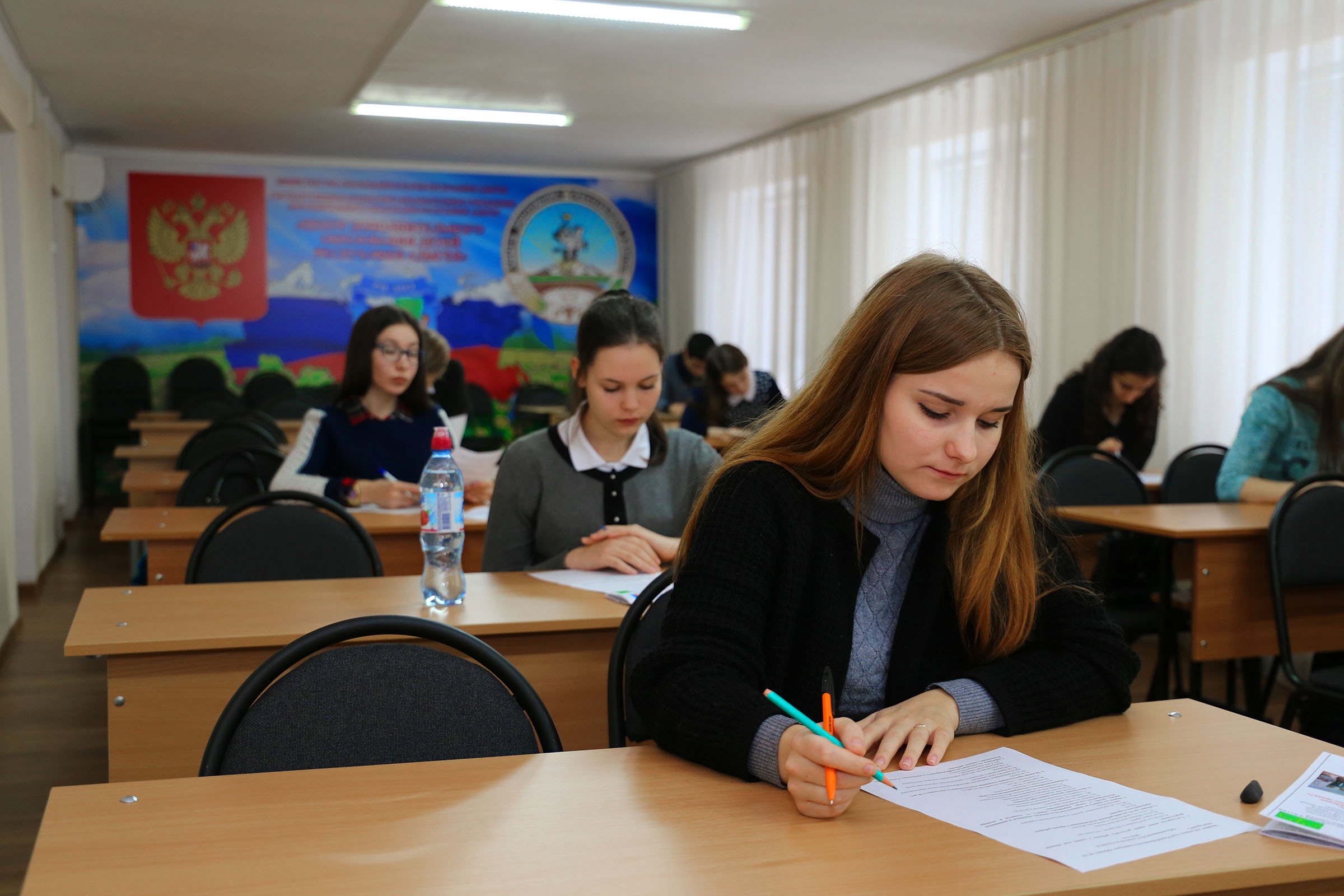 Школьники и студенты Адыгеи прошли конкурсную проверку на знание своих прав