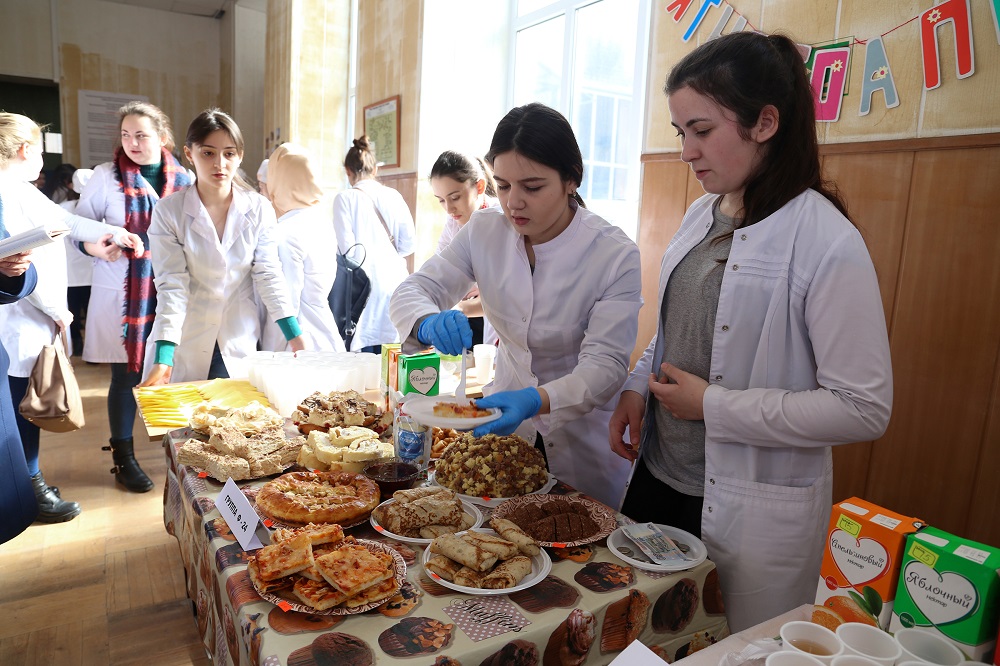 Студенты медицинского колледжа приняли участие в благотворительной акции «Доброе сердце»