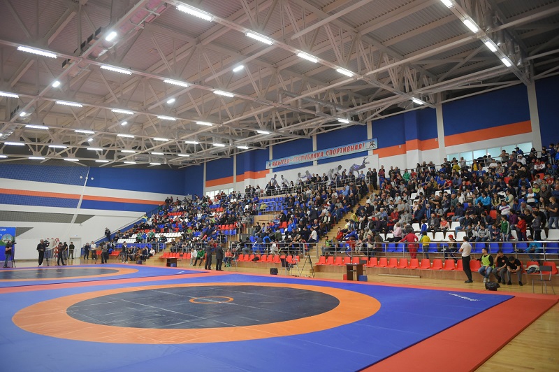 Всероссийский турнир по вольной борьбе  собрал в Адыгее более 300 спортсменов со всей страны