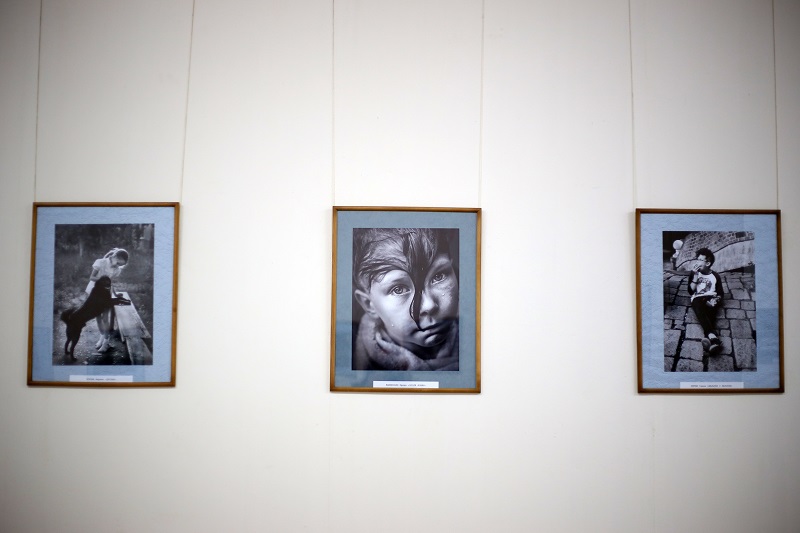 В Майкопе открылась фотовыставка «Весеннее вдохновение», на которой представлены лучшие работы местных фотохудожников за прошедший год