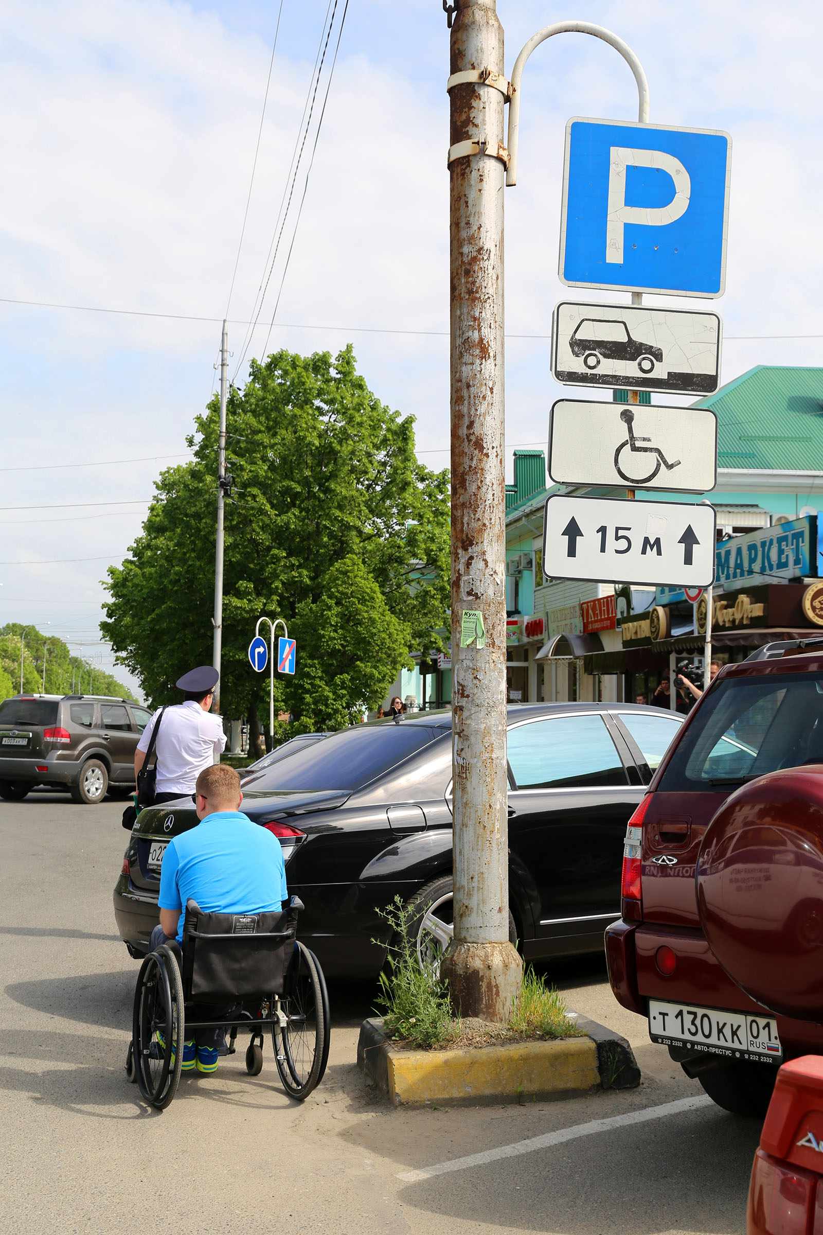 Соблюдается ли в Майкопе право инвалидов на парковочные места